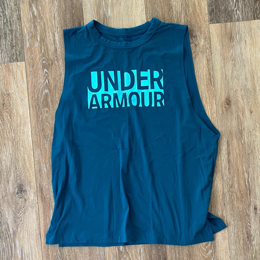 Under Armour Sleeveless Shirt
